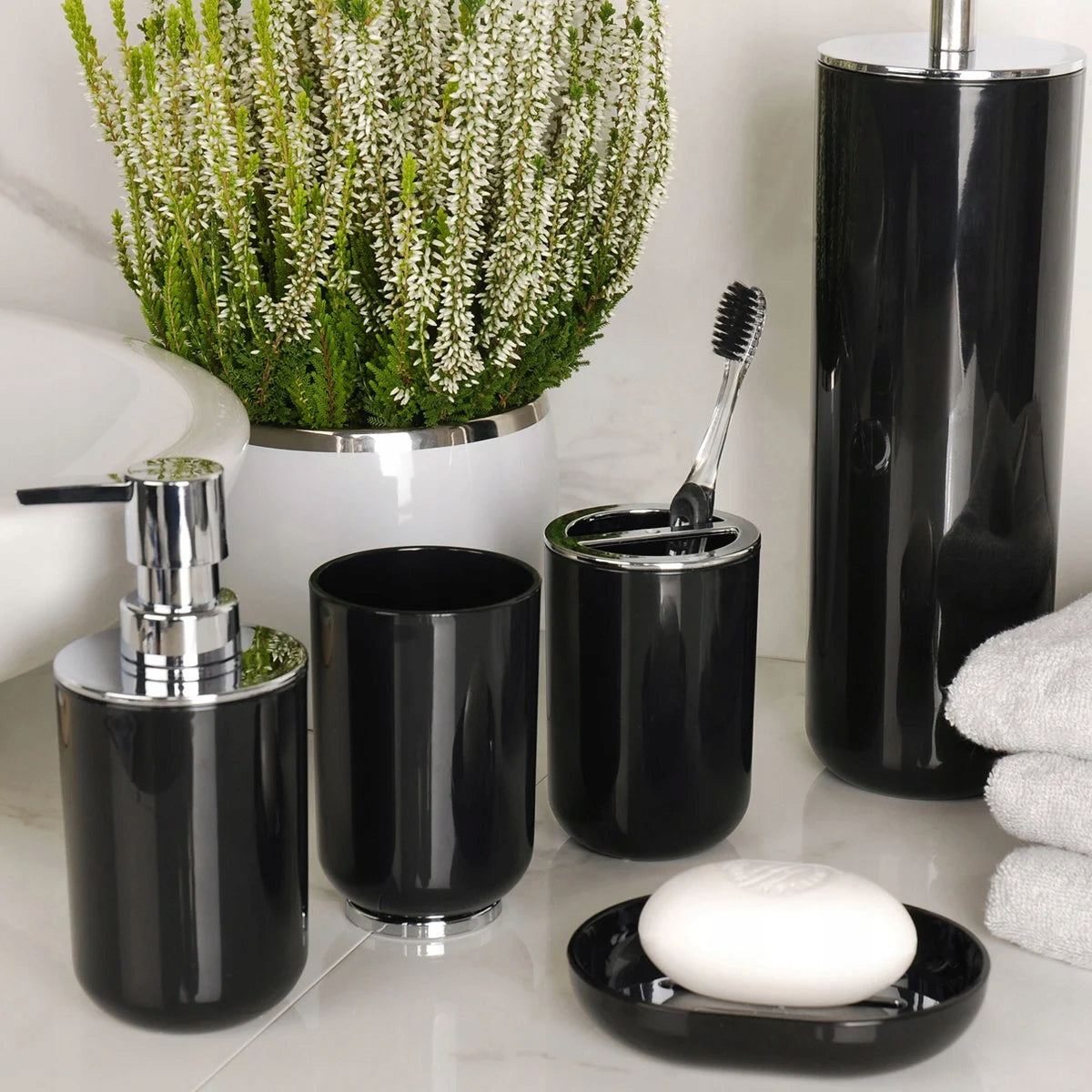 Vonios kambario komplektas "6 in 1"