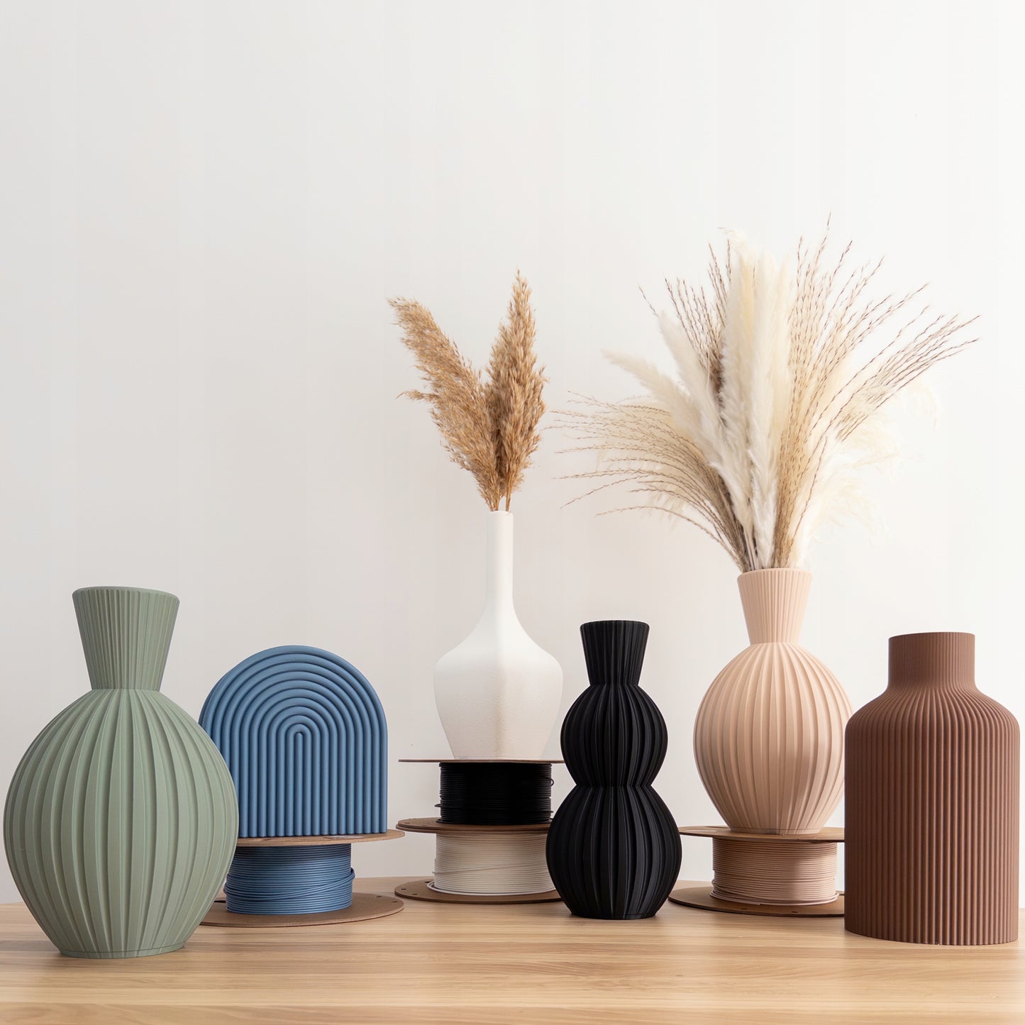 Modernaus dizaino vaza "Form"